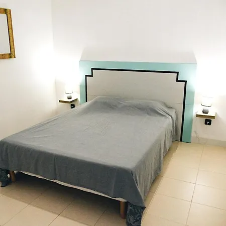 One Bedroom At 100 M Away From The Beach With Enclosed Garden And Wifi Appartement Pataias