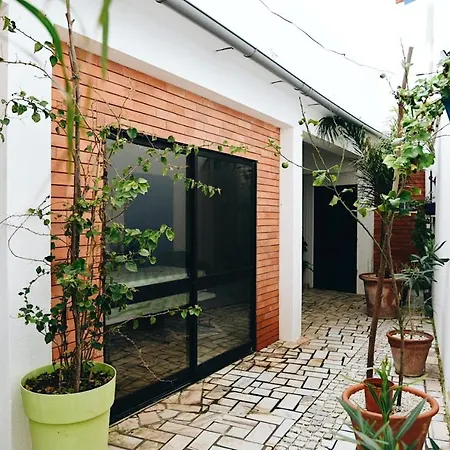 One Bedroom At 100 M Away From The Beach With Enclosed Garden And Wifi